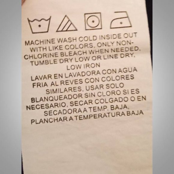 Rock & Republic Kimber side zippers shorts size 8 - Picture 8 of 8